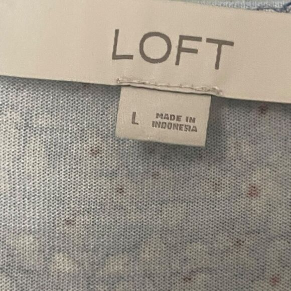 Loft Floral Dress smocked waist tiered size Medium Light Blue - Picture 8 of 9